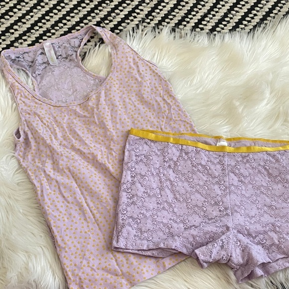 Jasmine & Ginger Other - Jasmine & Ginger Lavender and Yellow Pajama Set